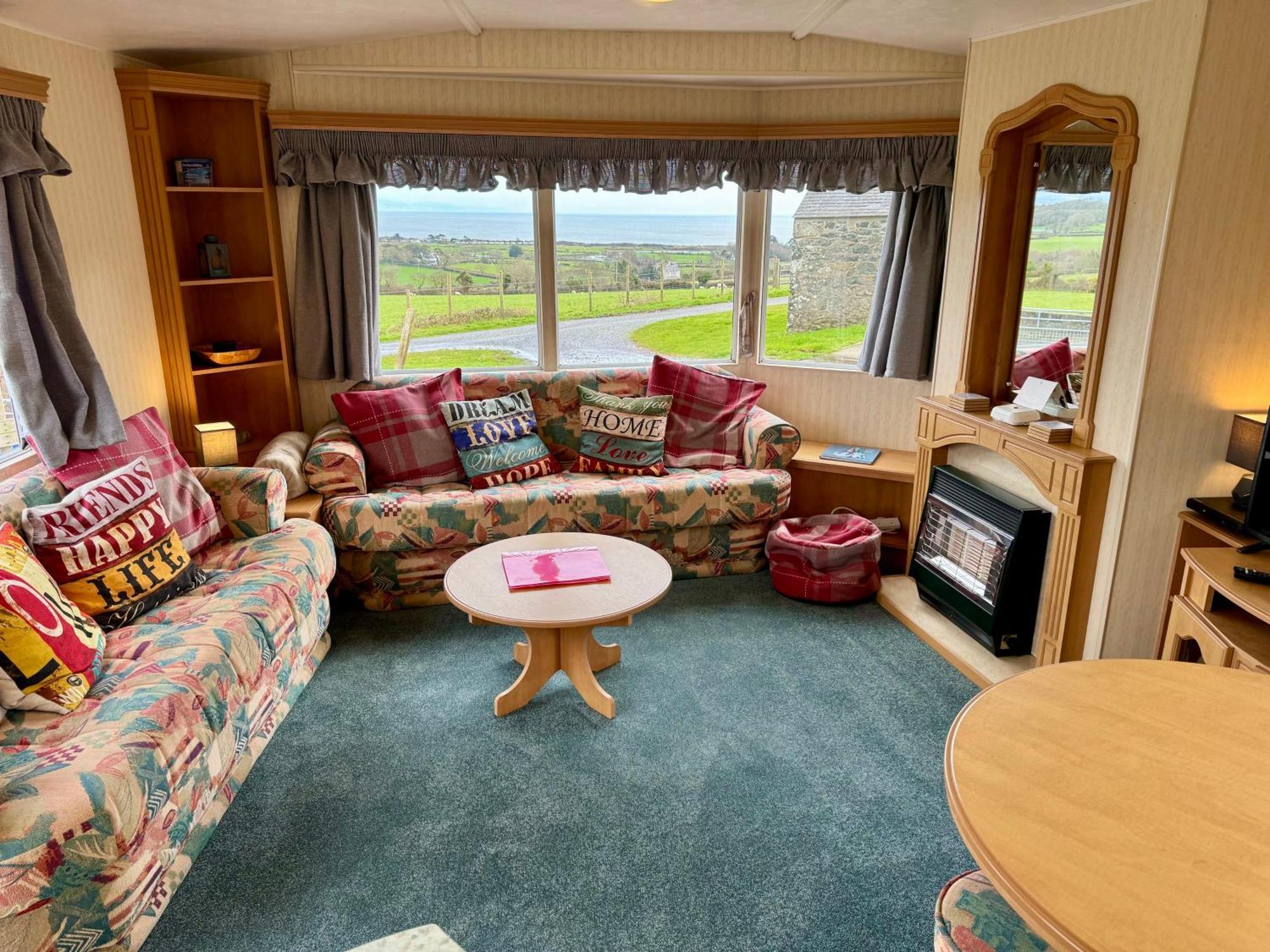 Snowdon Bay - North Wales - Stunning Llyn Peninsula Mountain & Ocean Views - Wilde Retreats Villa Pwllheli Dış mekan fotoğraf