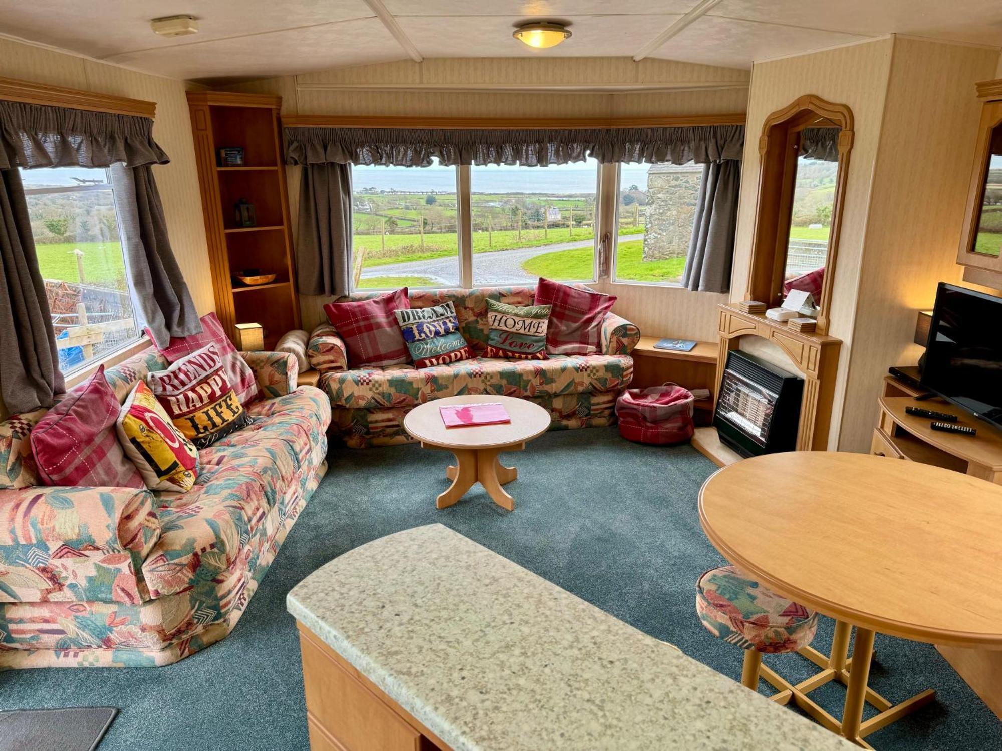 Snowdon Bay - North Wales - Stunning Llyn Peninsula Mountain & Ocean Views - Wilde Retreats Villa Pwllheli Dış mekan fotoğraf